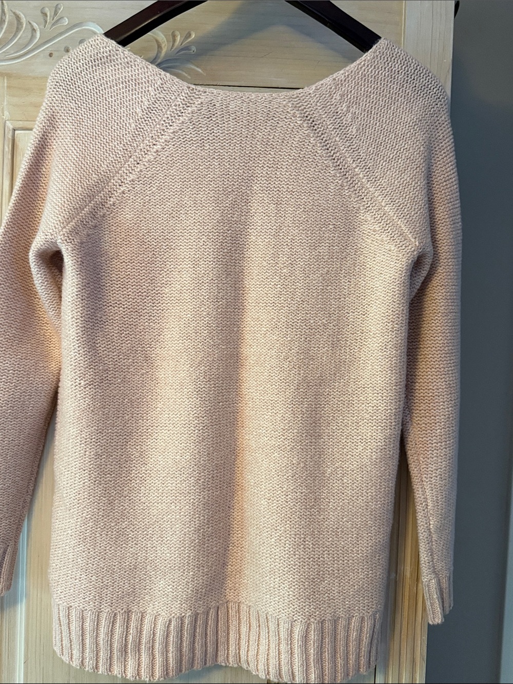 Lauren Ralph Lauren Women's soft pink in V-Neck cotton blend Sweater - Picture 7 of 13